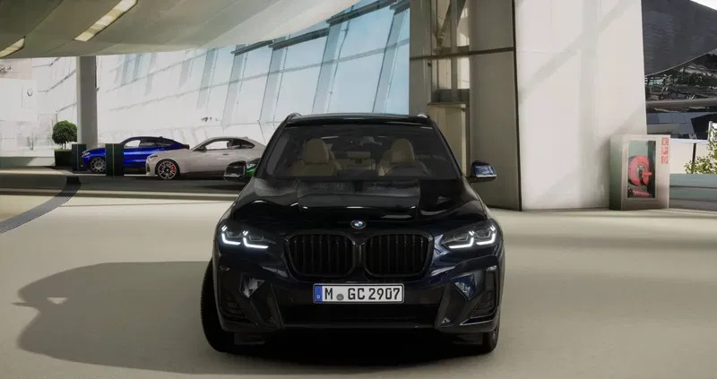 samochody osobowe BMW X3 cena 299900 przebieg: 10, rok produkcji 2024 z Miłomłyn